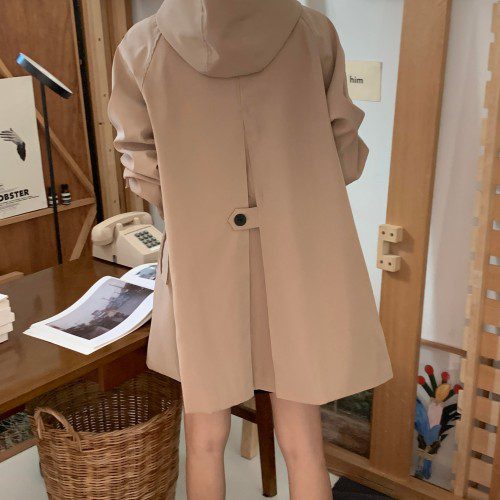 인아워 가을 포켓 버클 싱글 단추 버튼 후드 루즈핏 베이지 하프 트렌치 코트